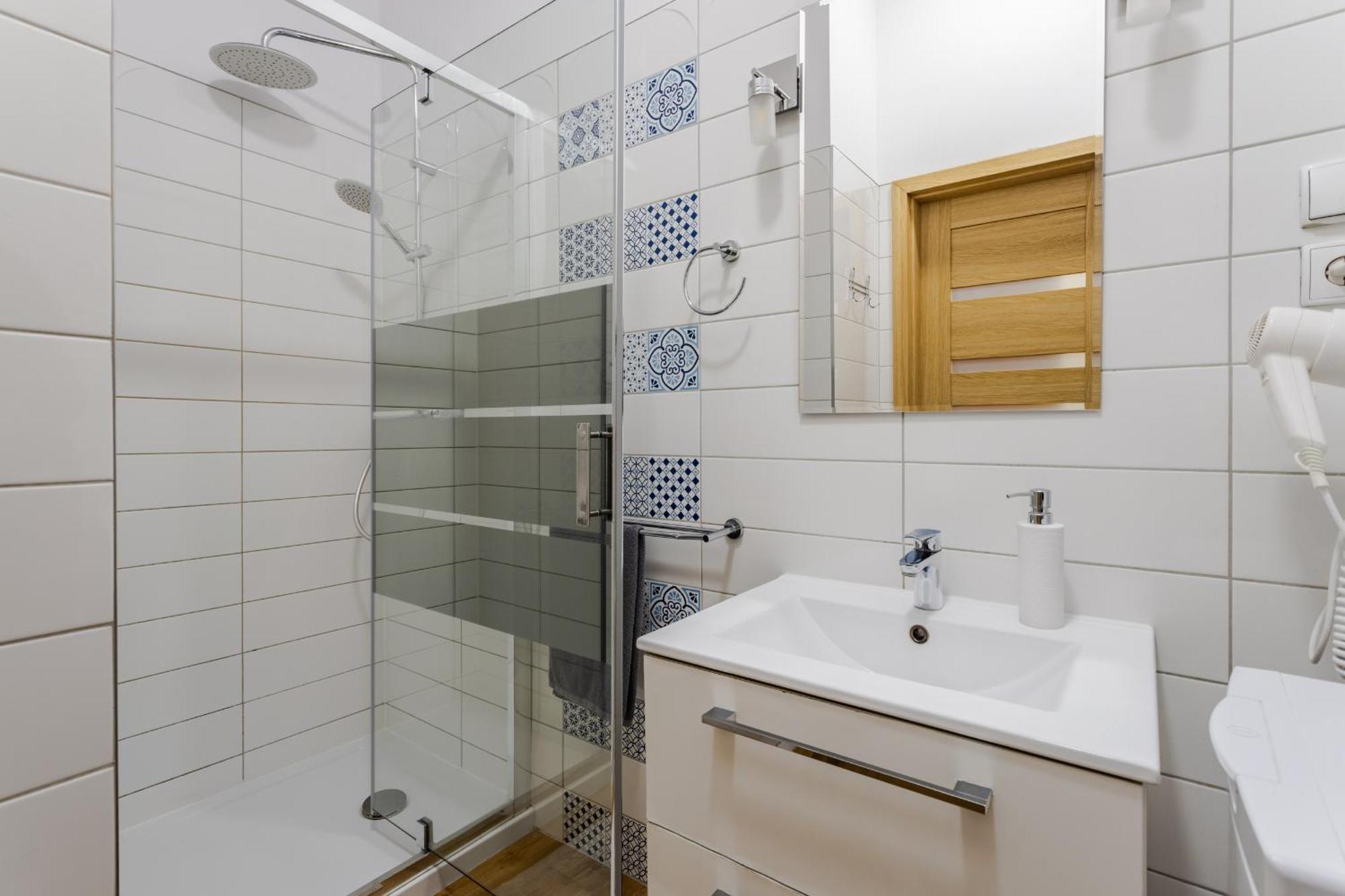 Apartament Fair Targi Dworzec Poznan Gasiorowskich المظهر الخارجي الصورة